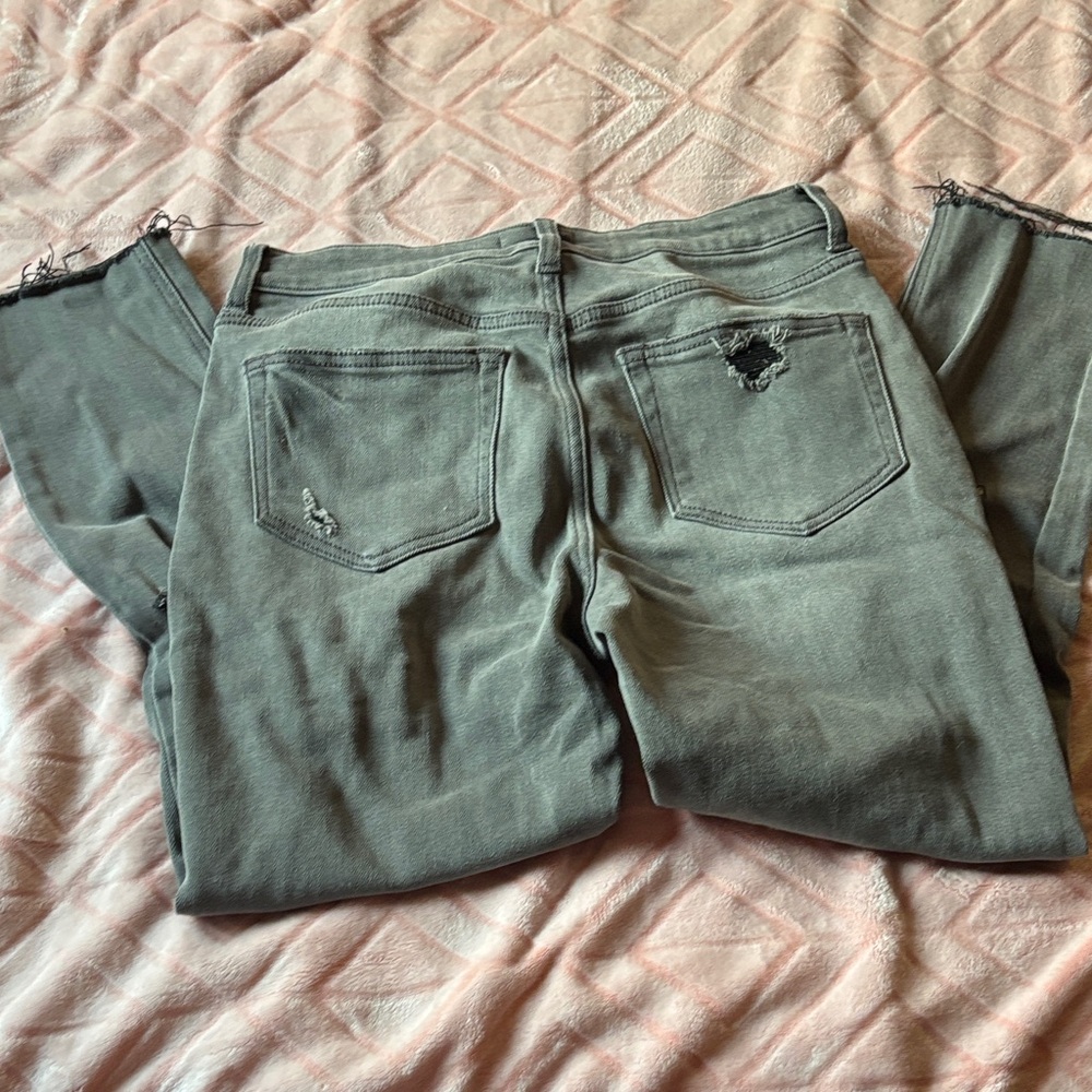 High Rise Distressed Jeans - Green - Picture 3 of 5